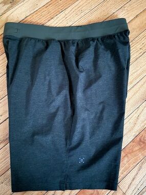 Lululemon Black Athletic Men’s shorts
